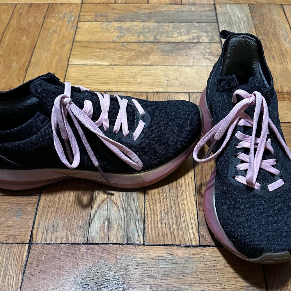 Brooks Black and Pink Sneakers - Picture 3 of 9